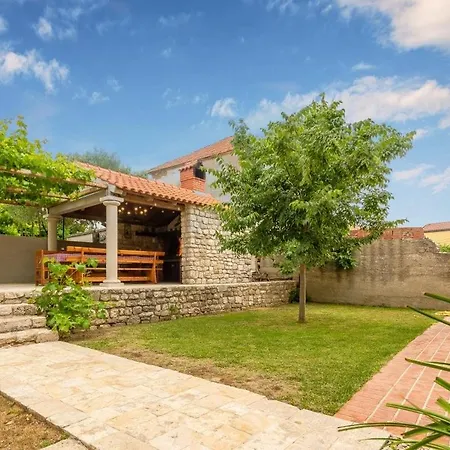 Apartman By The Sea Nin, Zadar - 5666 *