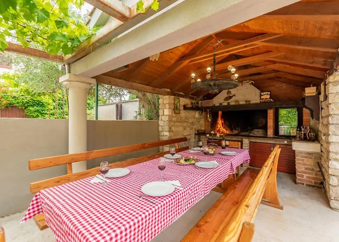 Apartman By The Sea Nin, Zadar - 5666 Nin