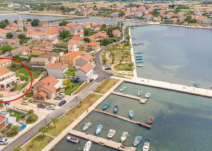 Апартаменты By The Sea Nin, Zadar - 5666