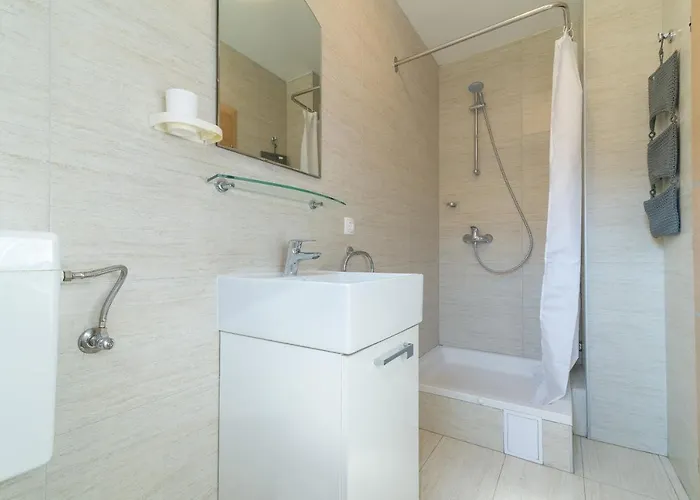 By The Sea Nin, Zadar - 5666 *